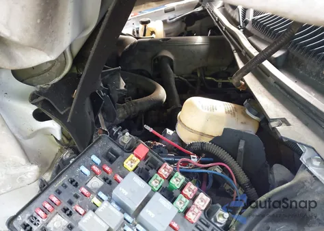 2005 Chevrolet Silverado 1500 Z71 из США, поврежденный, VIN 2GCEK19T451200829